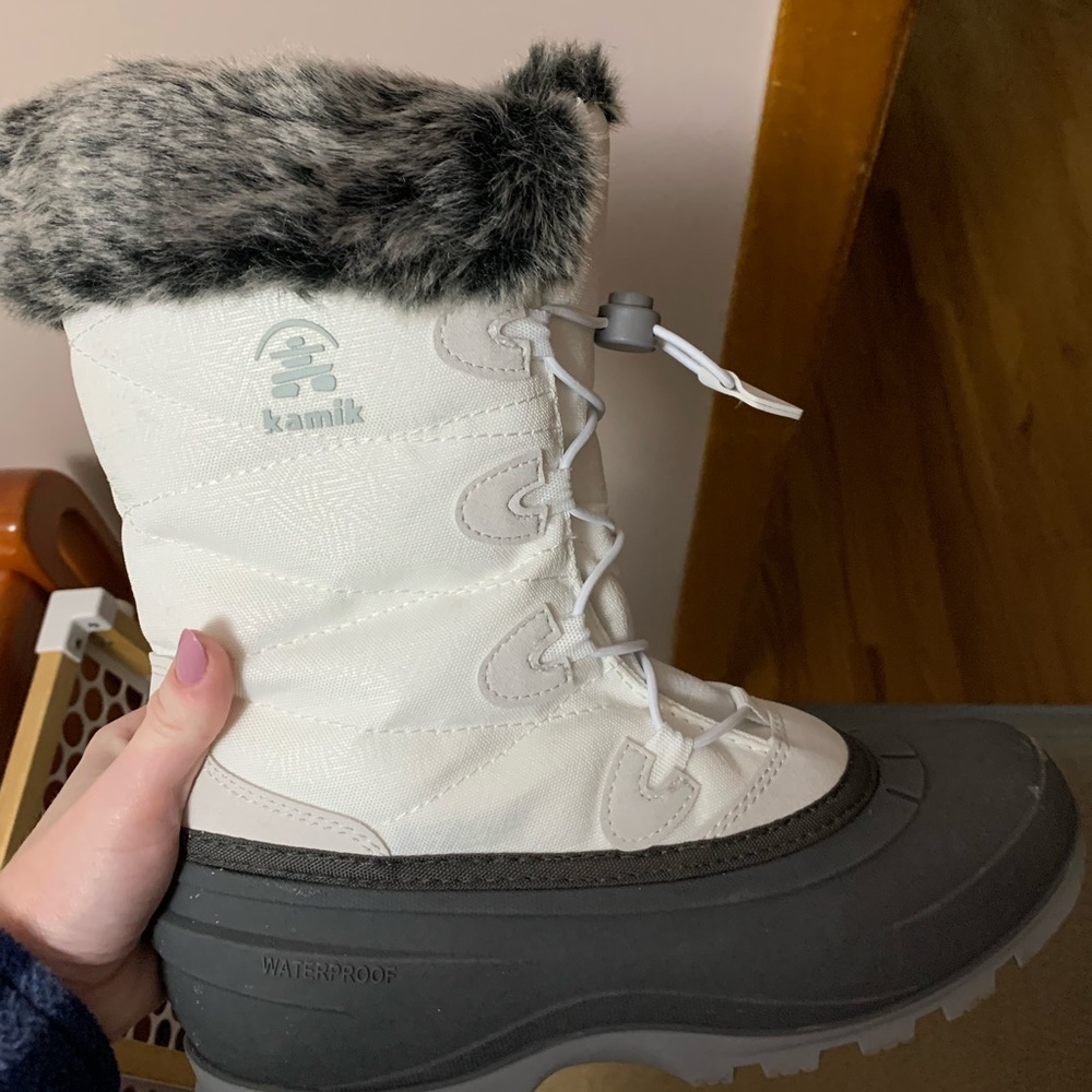 Brand new winter boots